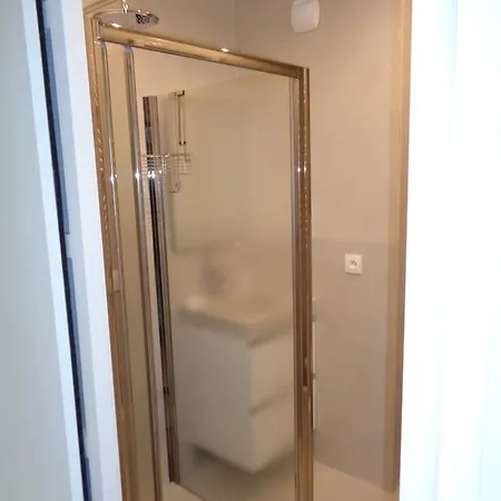 Studio Prive Regina Apartman *