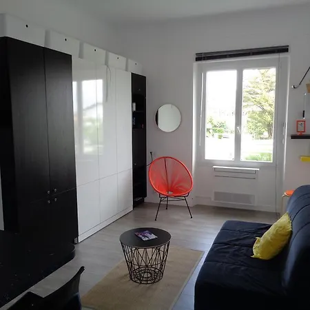 Studio Prive Regina Apartment